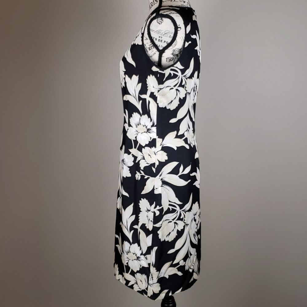 {Ann Taylor} 100 % Silk Floral Dress Petite - Picture 2 of 5